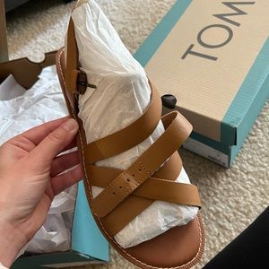 Brand NEW Tom’s Sicily Sandals